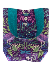 Load image into Gallery viewer, * ‘A Day at the Springs’ Little Blue Heron- Reversible Cotton Tote Bag
