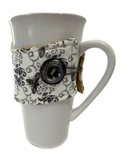 Load image into Gallery viewer, Bee Reusable Cup Cozy
