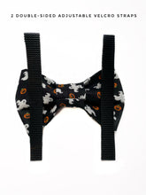 Load image into Gallery viewer, Ghosts and Pumpkins Dog Bow Tie
