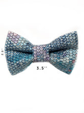 Load image into Gallery viewer, Scales Dog Bow Tie
